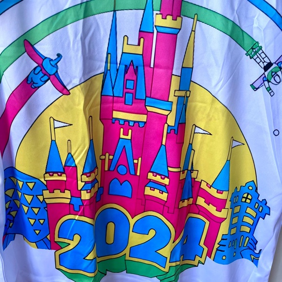 Disney | Neon 2024 Shirt - Picture 3 of 10